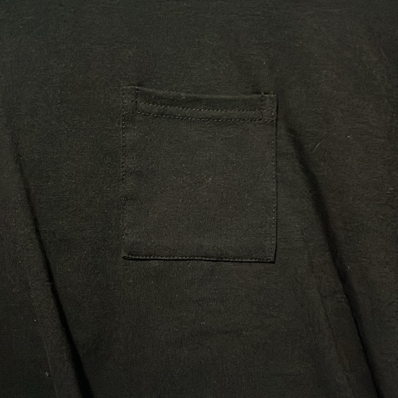 Cropped T-shirt with cuffed sleeves - Picture 2 of 4